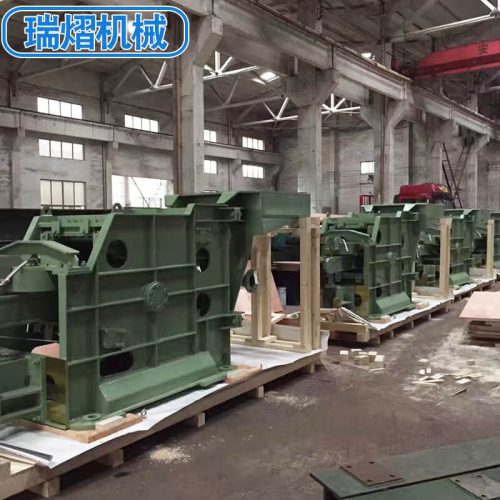 點擊查看連鑄機結(jié)晶器振動框架3 大圖